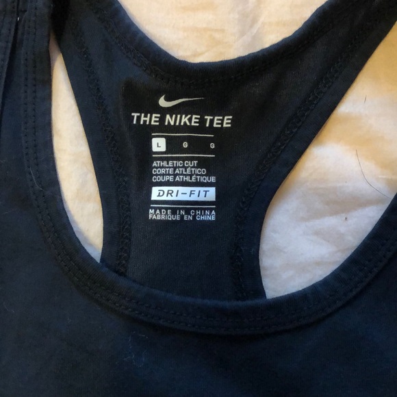 Black Nike tank top - Picture 2 of 4